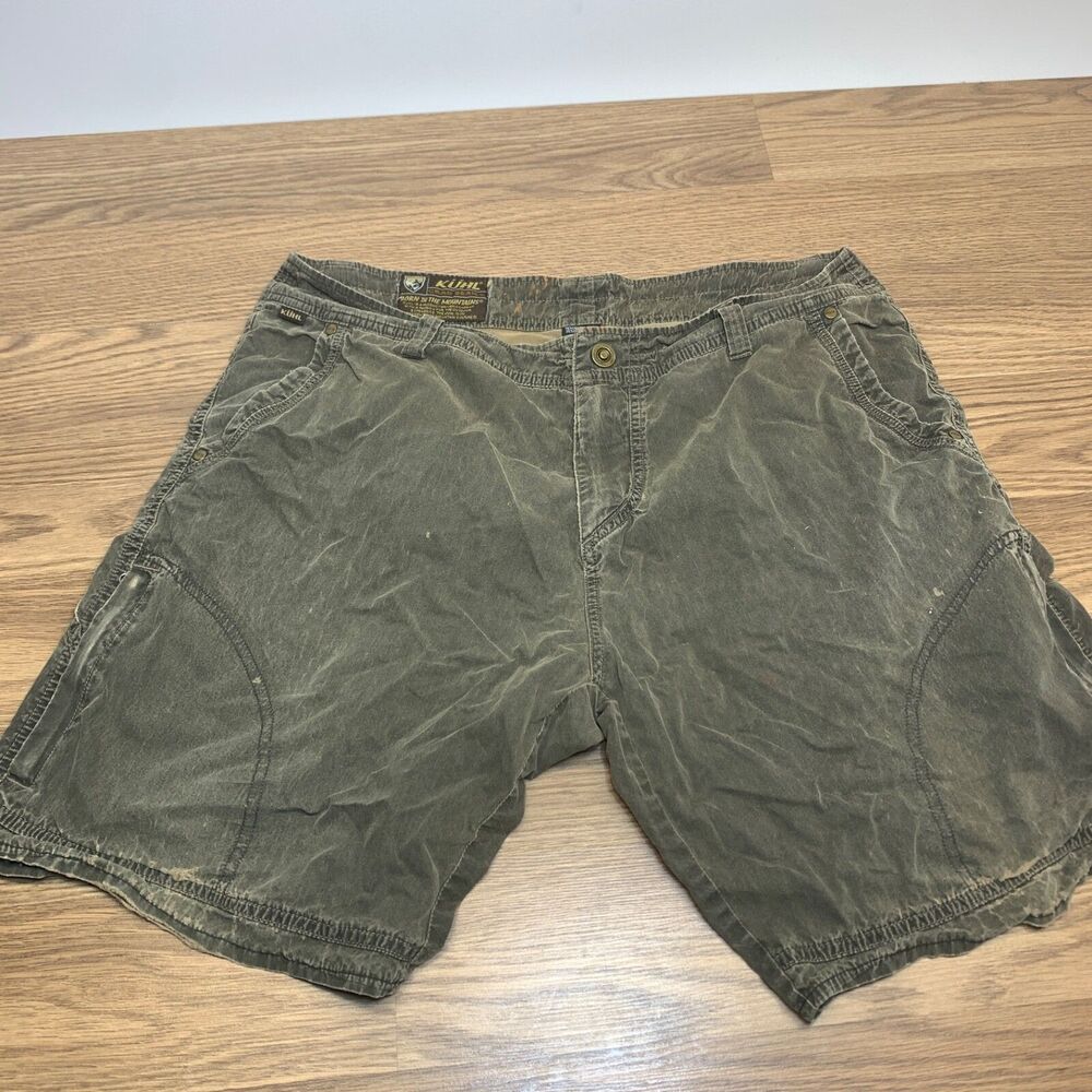 Kuhl Crag Series Hiking Rock Climbing Shorts Green Mens 36" 10" Inseam
